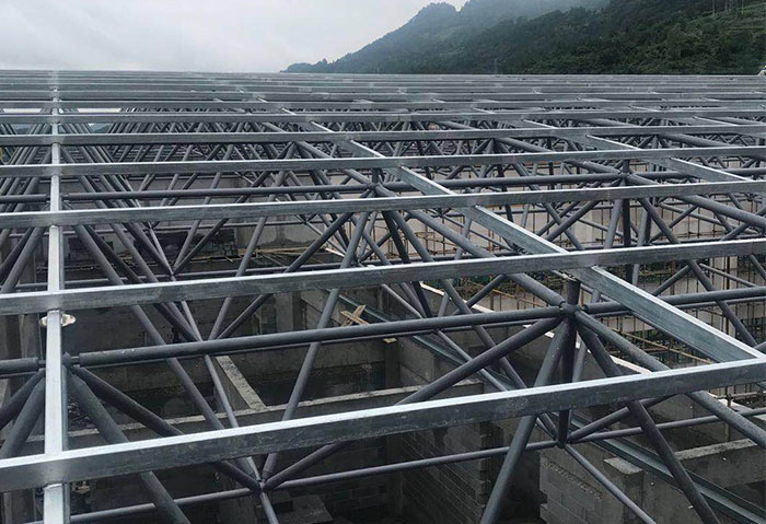 扬州仁怀冠英学校艺体楼网架